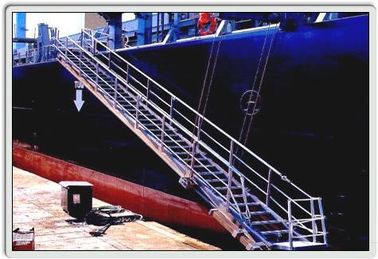 Chine DNV BV ABS approuve une échelle d'hébergement en aluminium pour navires fournisseur