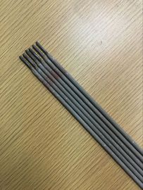 Chine Basse électrode de poudre de fer d'hydrogène d'AWS E 8018-B2 pour les aciers Cr-MOIS fournisseur