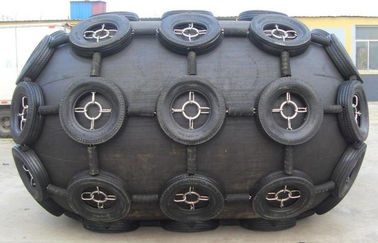 Chine Synthétique d'éléments en caoutchouc de 60% - pneu - couche de corde pour le bateau le long fournisseur
