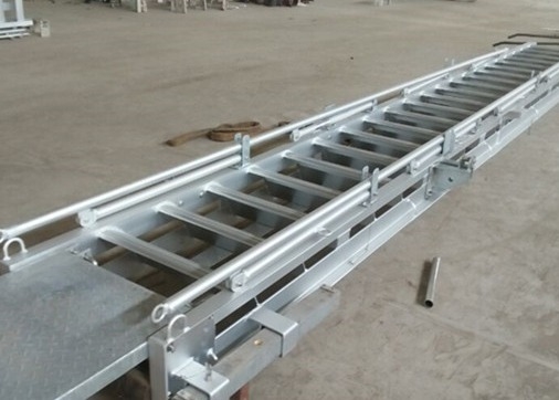 Chine L'alliage d'aluminium d'approbation d'acier inoxydable Marine Boarding Ladder LR a fixé fournisseur