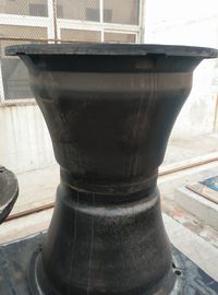 Chine Type de cône pare-chocs marins d'amortisseurs marins en caoutchouc pour l'application de dock de bateau fournisseur
