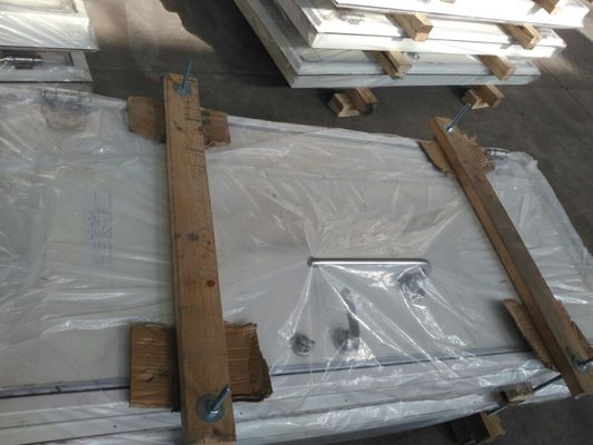 Portes marines coupe-feu étanches de 8 mm d'épaisseur et portes de navire pour navires roulants pour marchandises dangereuses fournisseur
