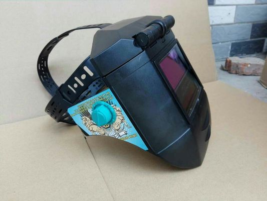 Casque de soudage à assombrissement automatique avec temps de commutation de 1/30000 s, alimenté à l'énergie solaire et conforme à la norme ANSI Z87.1 fournisseur