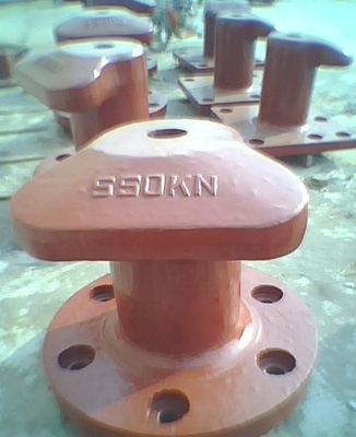 Type Tee Components d'amarrage en acier marin Bollard d'amarrage à quai pour navire Détails OEM Pour bollard d'amarrage à courbe marine fournisseur