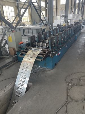 Échafaudage en acier galvanisé planche tremplin résistant à la corrosion Taille personnalisable fournisseur