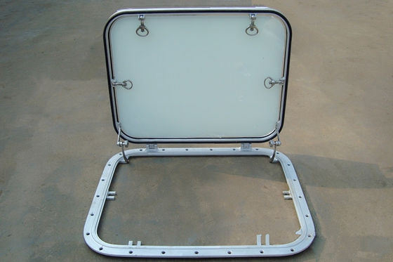 Fenêtres et raccords marins en acier inoxydable scellés de taille standard pour les cabines de navires fournisseur