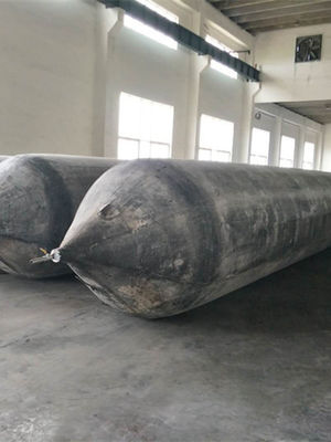 Marine Pneumatic Rubber Dock Fender pour le lancement