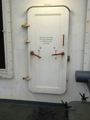 4 épaisseur en acier de Marine Weathertight Door 10mm de logement d'agrafe